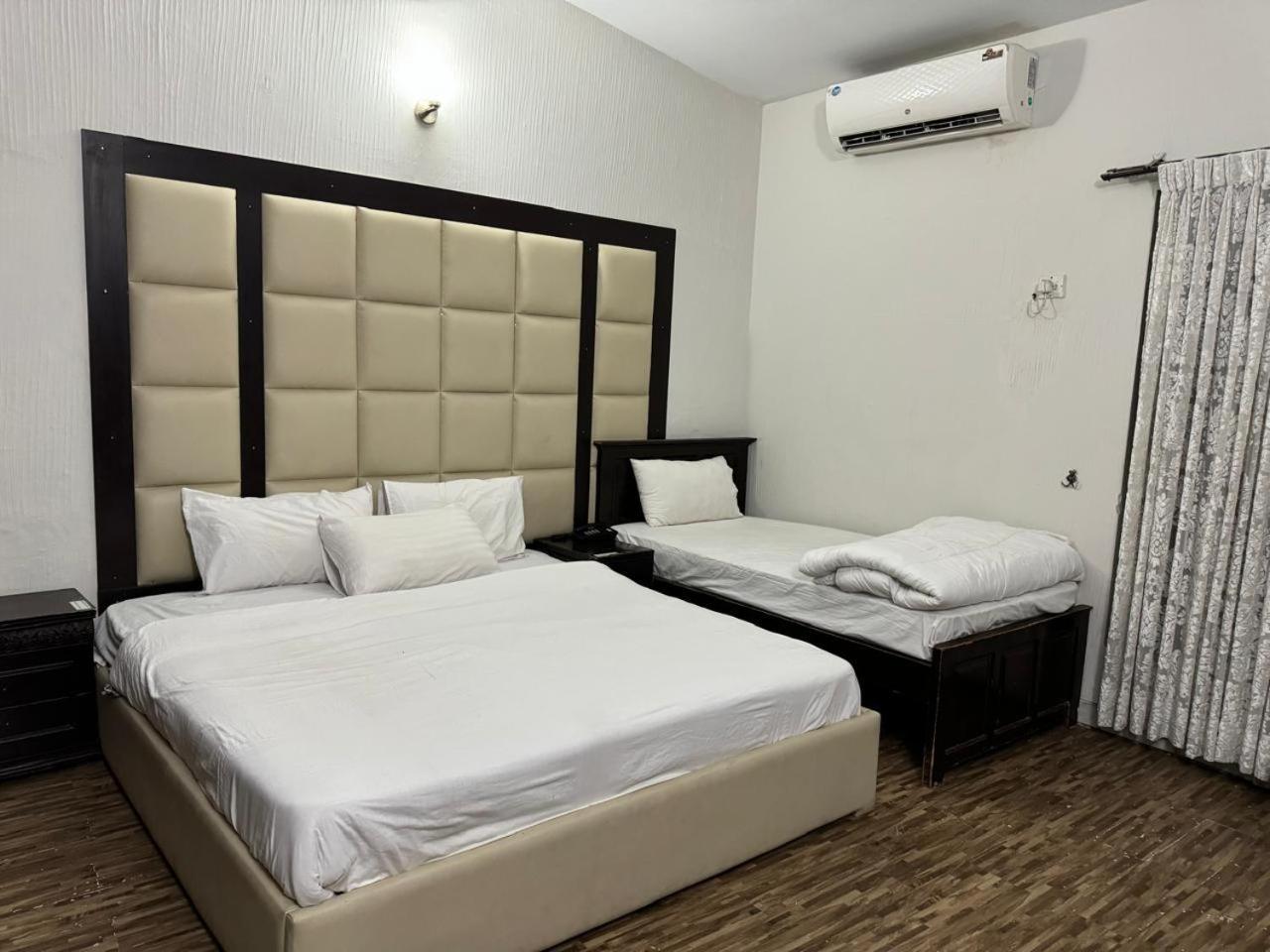 Casa Blanca Boutique Guest House Islamabad Exterior photo
